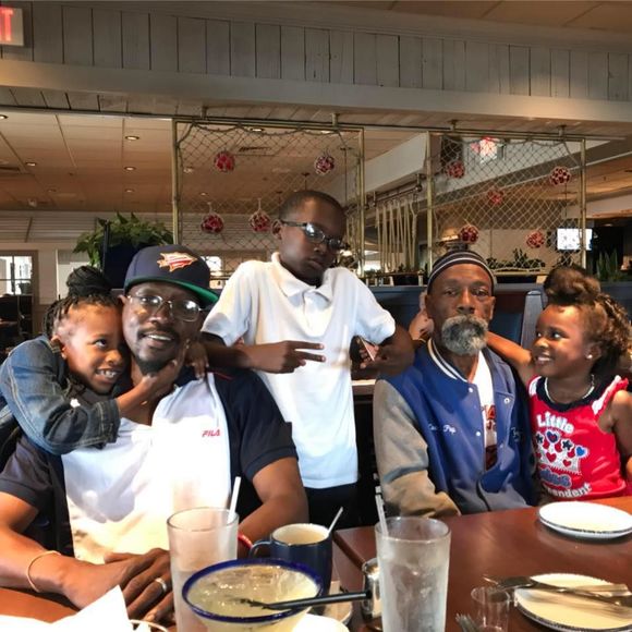 Meet your Posher, Damien - Picture 1 of 1